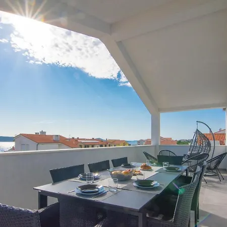 Stina * Biograd Na Moru