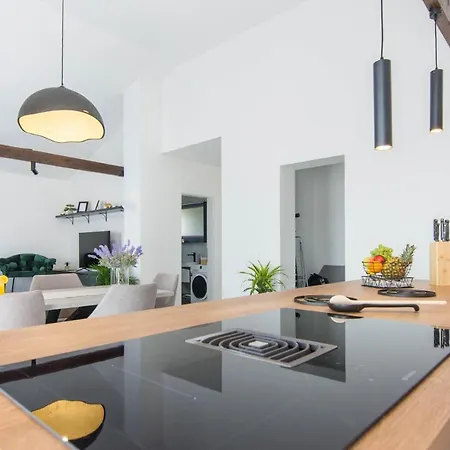 Stina Apartment *