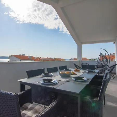Lägenhet Stina Biograd Na Moru