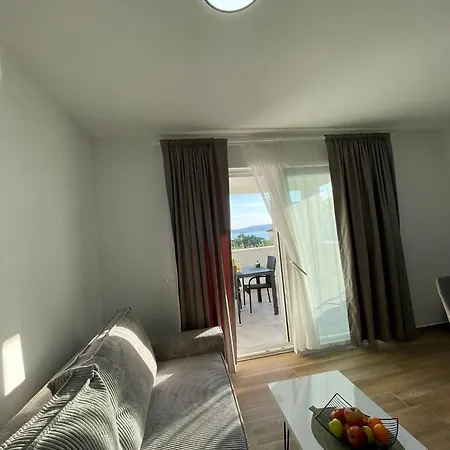 Stina Lejlighed Biograd Na Moru